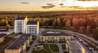 Sandbackavägen 36 & 38