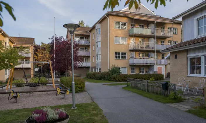 Knivsta Särsta Häradsvagen 3 DSF6246 (1)